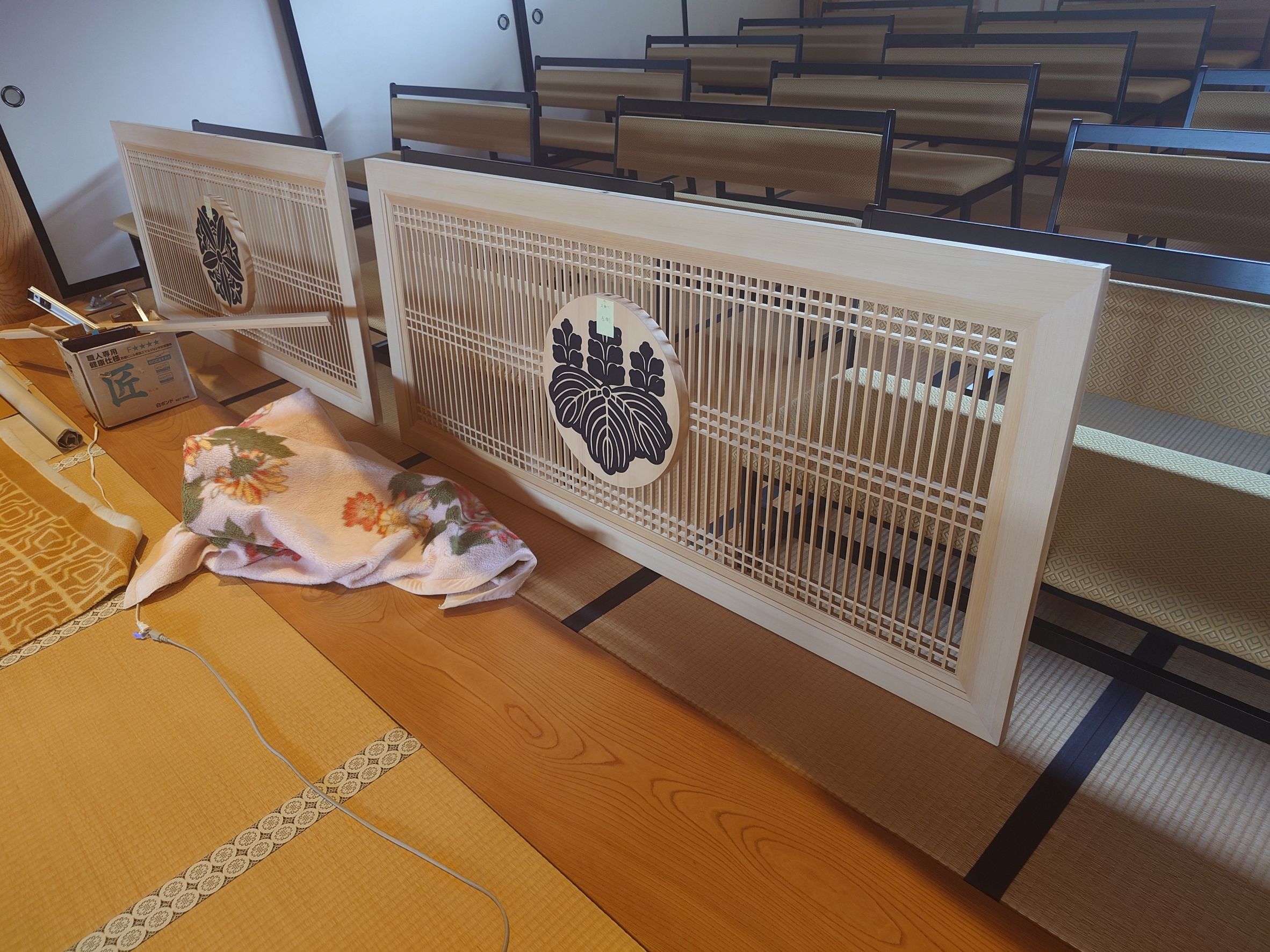 取り付け前の格子欄間