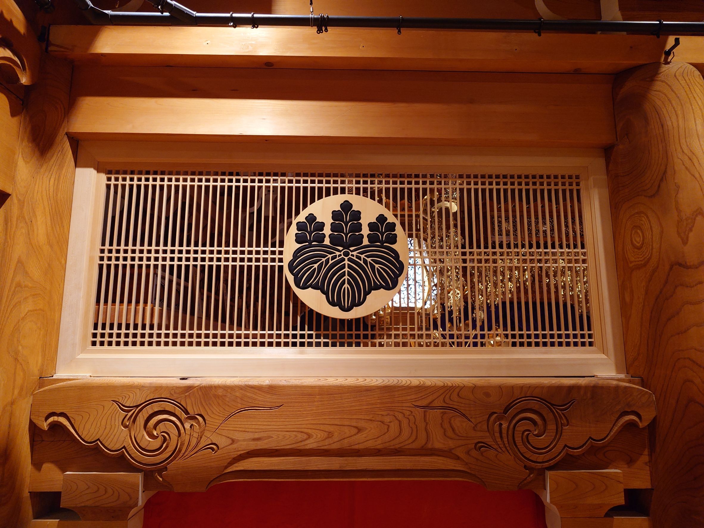 總持寺の宗紋・五七桐