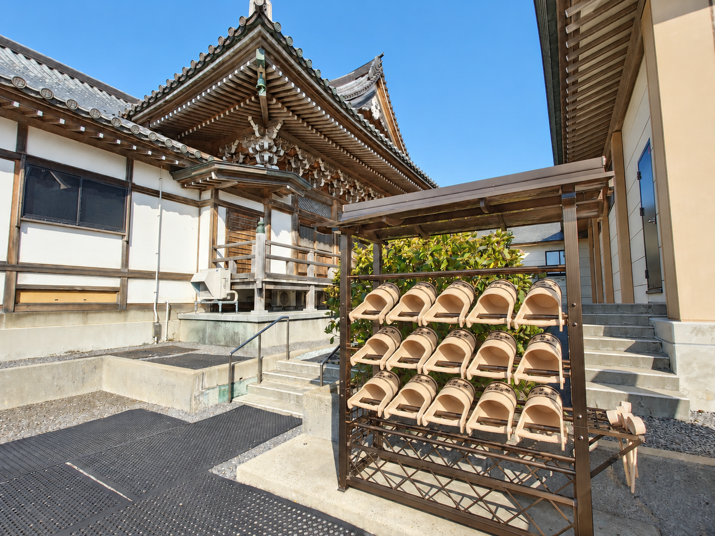 境内墓地のお参りに使える手桶と柄杓